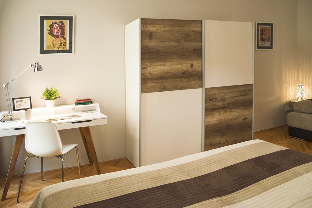Modern Apartment Zlatnicka 8 Прага Екстериор снимка